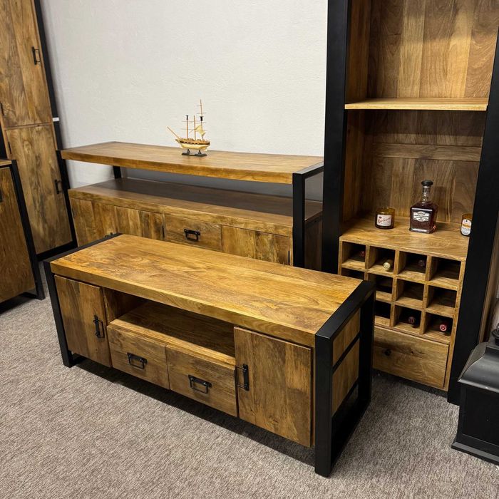 Loftowa szafka rtv egzotyczne drewno mango seria Britt 140cm nowa F-V