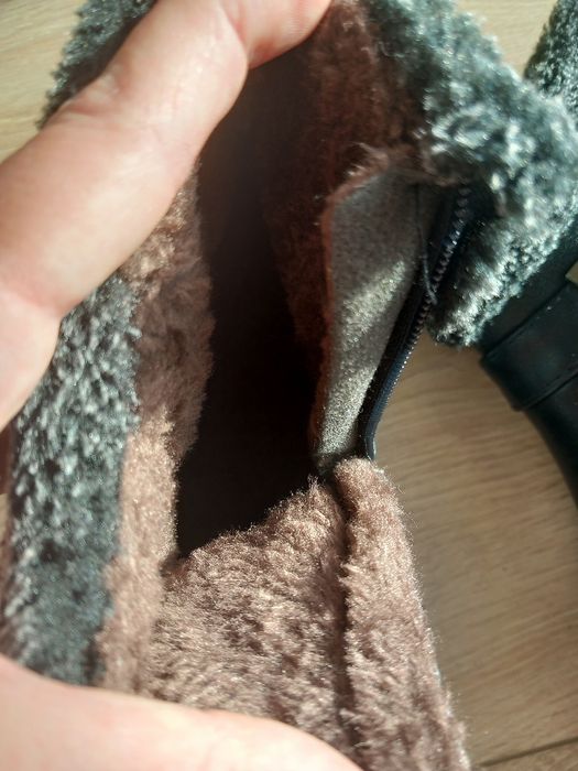 Botas novas  para senhora