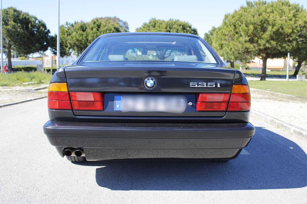 BMW E34 535i - Certificado Museu Caramulo