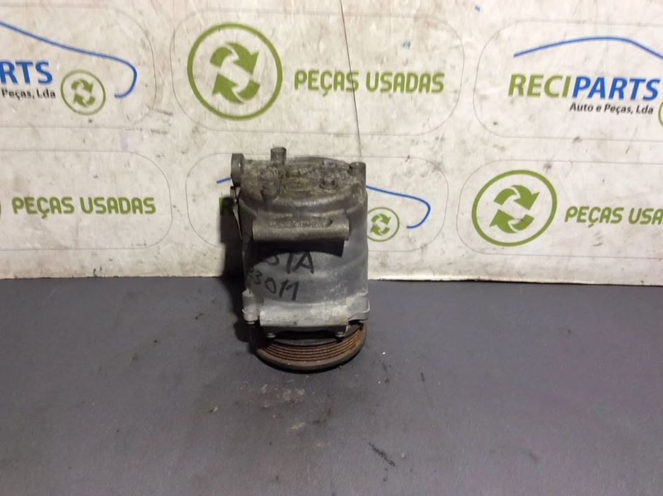 Compressor do ar condicionado Ford Fiesta 2010