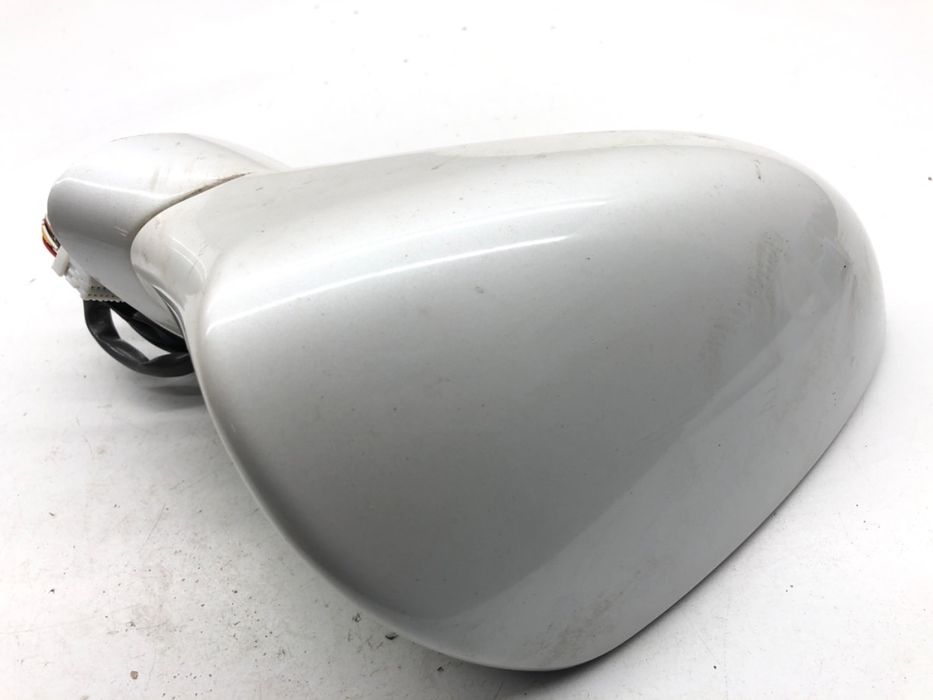 LUSTERKO PRAWY LEXUS IS Sedan/Limuzyna Eminent White Pearl
