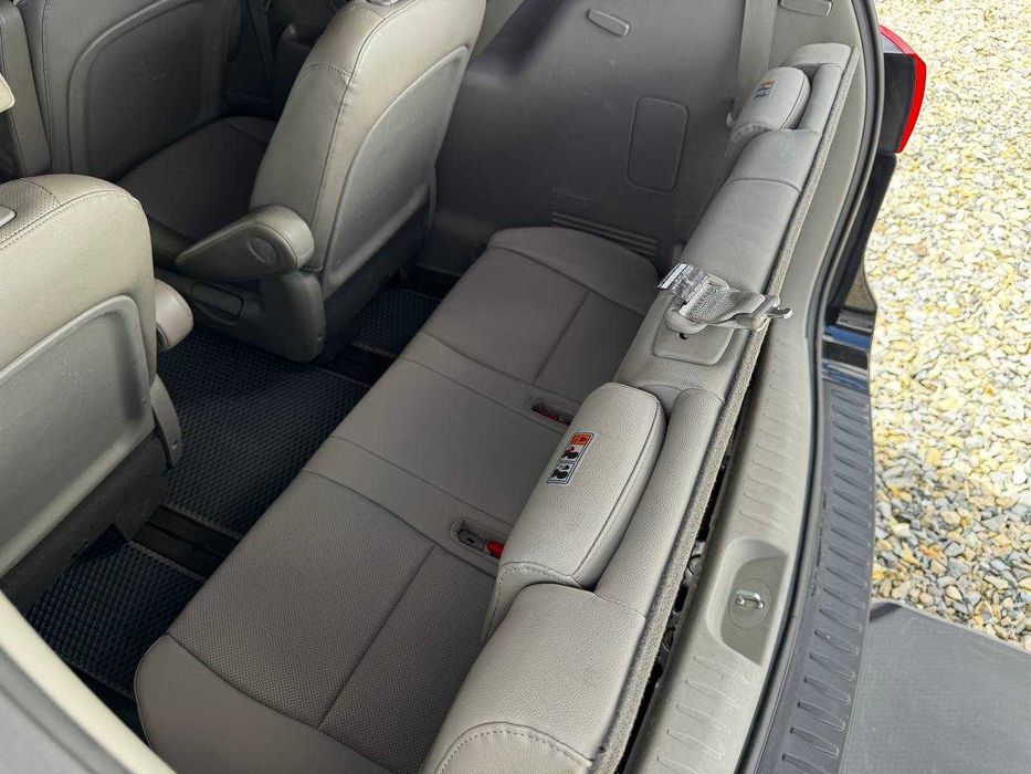 KIA CARNIVAL 2.2 дизель