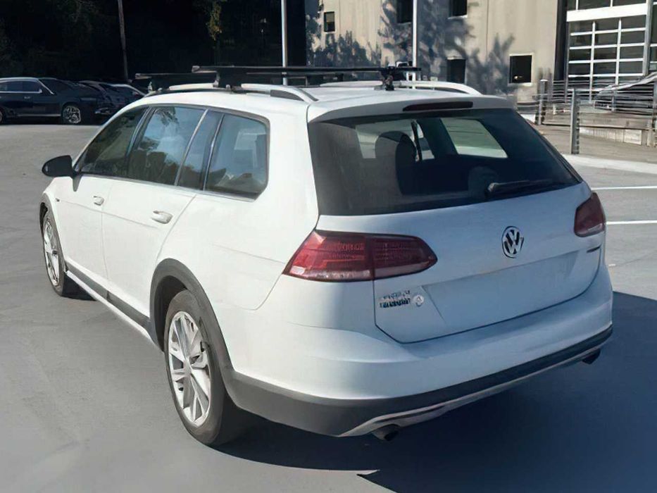 Volkswagen Golf Alltrack      2018