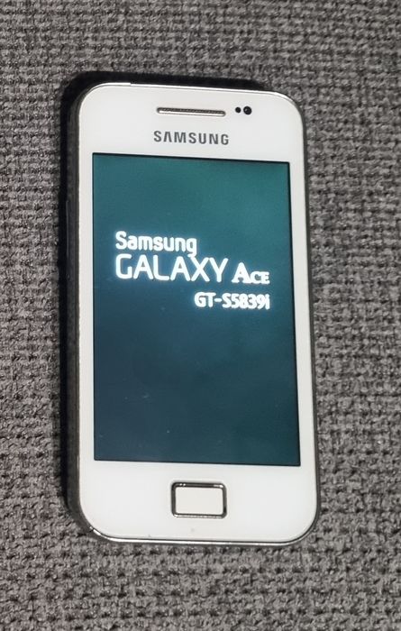 Samsung Ace Branco