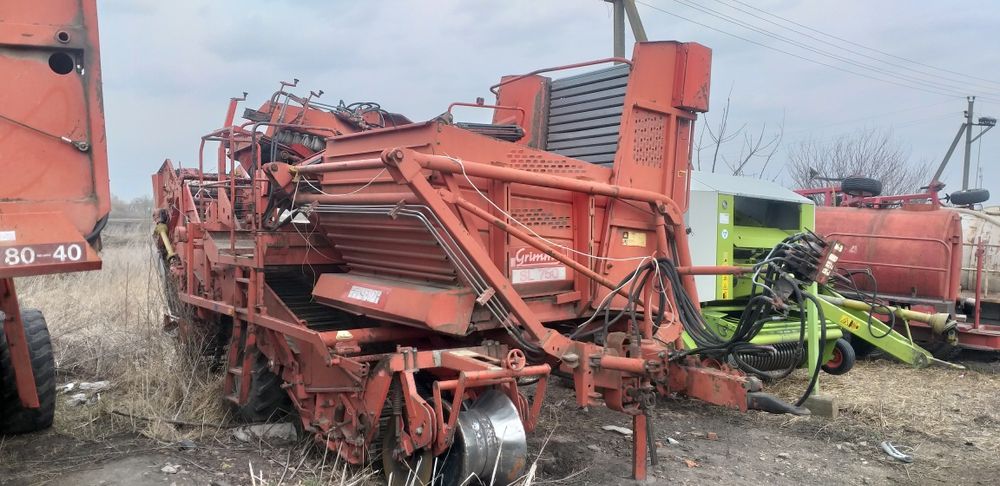 Причіпний картоплезбиральний  GRIMME SR 80 40