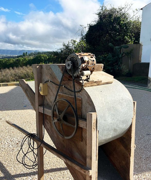 Limpador de cereais com motor elétrico