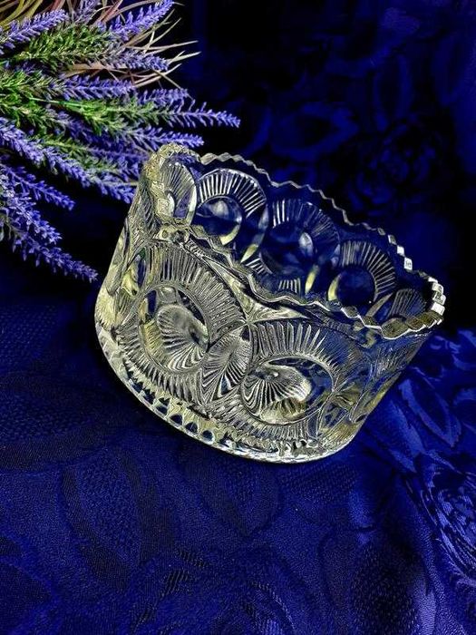 Корона ваза Уршельский з-д прессстекло винтаж ссср конфетница