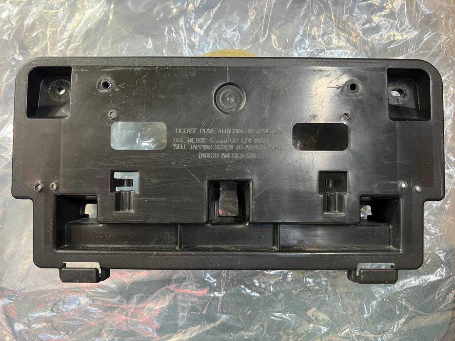 Подіум номерного знака оригінал Mazda CX-5 KF KB8A-50171 North America