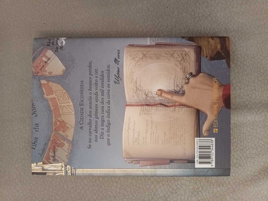 Livro "A cidade escondida", de Ulysses Moore