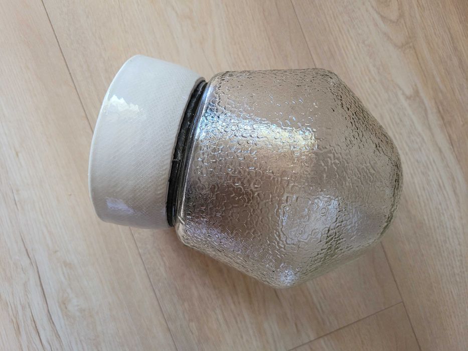 lampy PRL lampa ścienna lub sufitowa porcelanowa oprawy sops