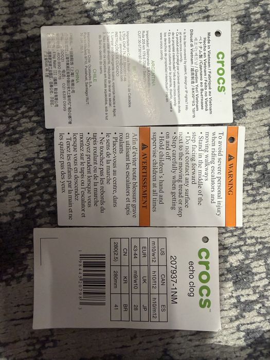 Продам Crocs Echo Clog