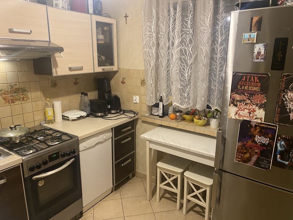 Pokój w mieszkaniu dwupokojowym