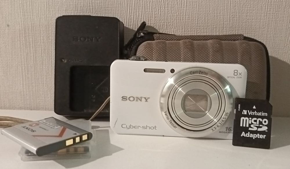 Фотоапарат Sony Cybershot DSC-WX60