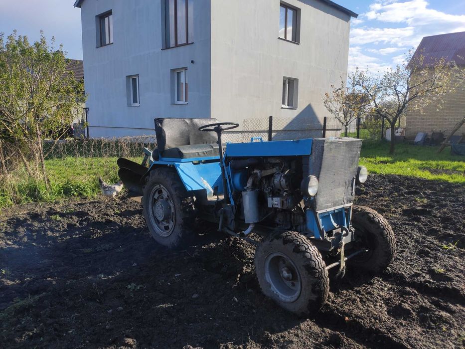 Трактор саморобний