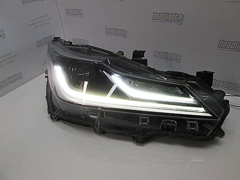 Naprawa LED Toyota Corolla E21 Sedan