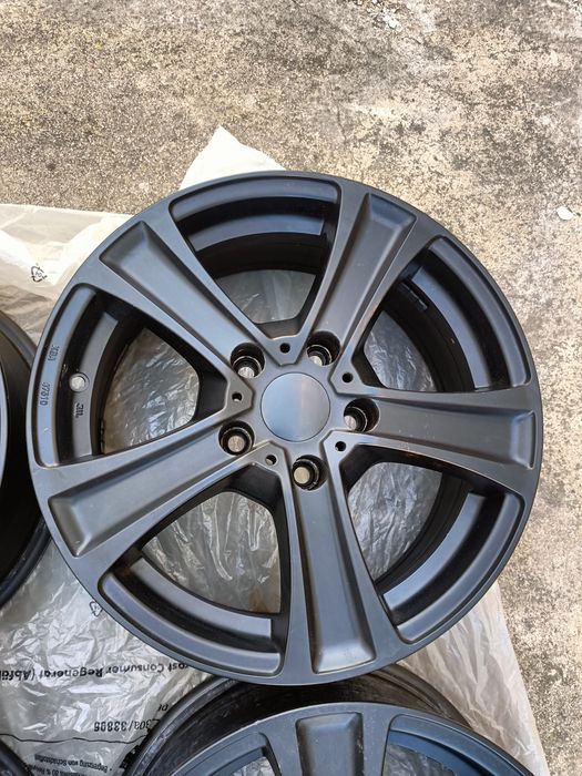 Jantes R 16.  114.3×5