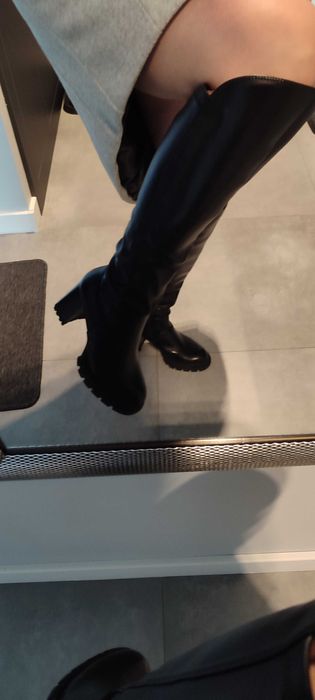 Kozaki czarne rozm. 39 Nowe z metką!