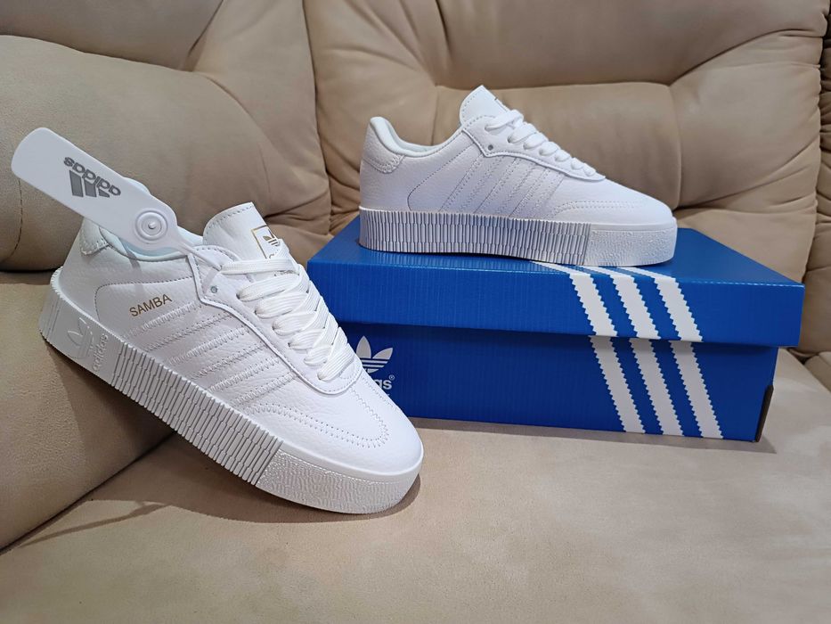 Жіночі кросівки Adidas Samba XLG