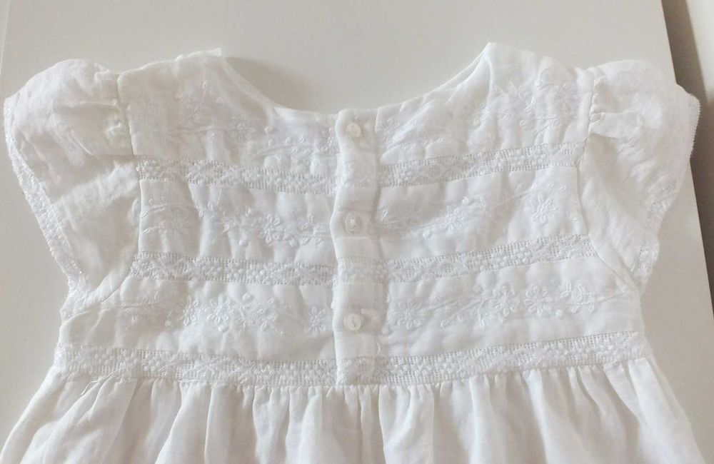 Sukienka  Zara  rozm. 104