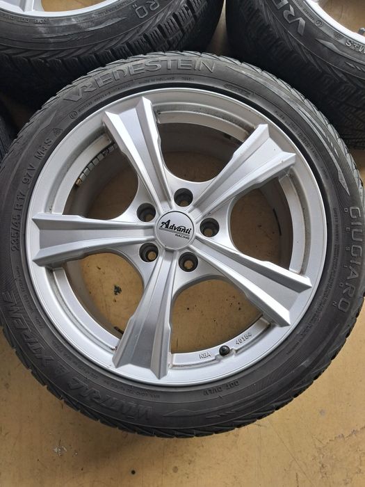 Sprzedam felgi aluminiowe do Mercedesa