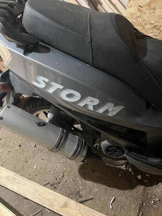 Скутер мопед мотоцикл Viper Storm 150