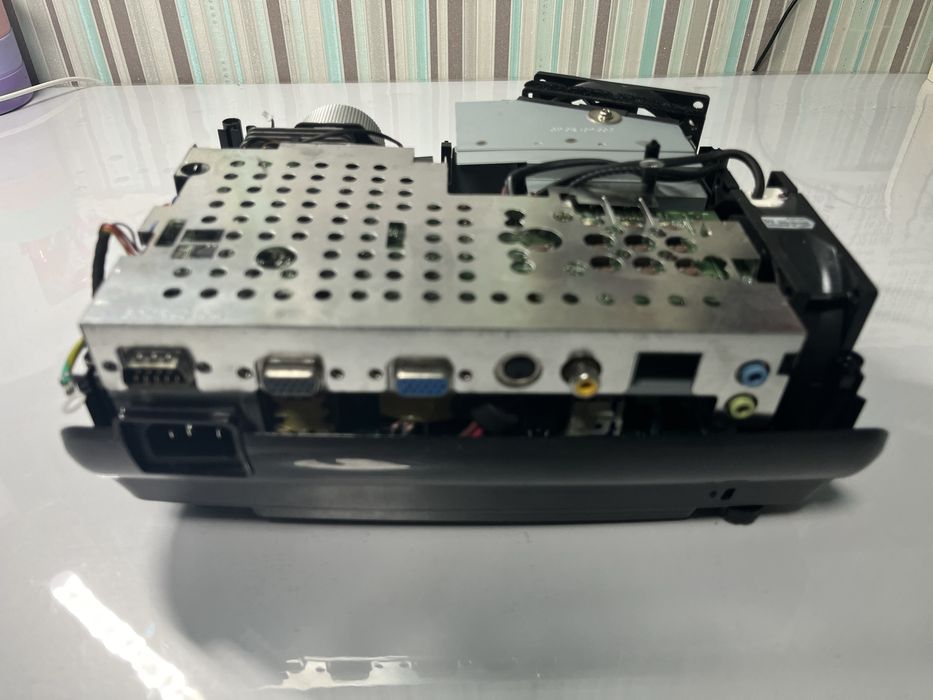 Продам проектор під розборку