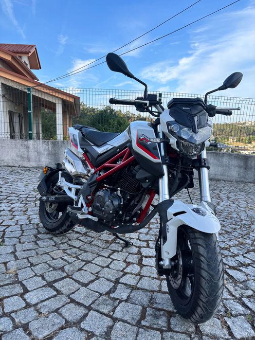Mota benelli TnT 125