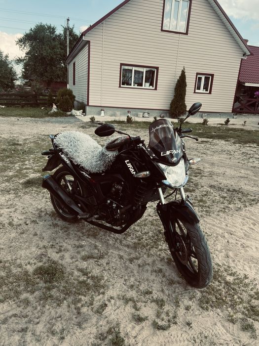 Продам ліфан кп 200