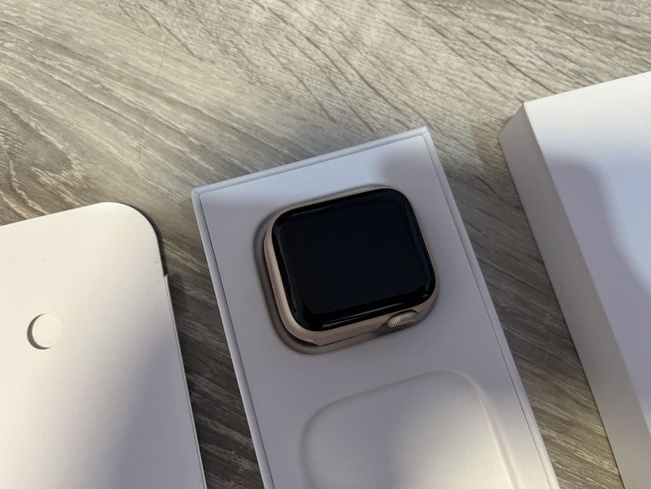 Apple watch 6 40mm GPS Gold