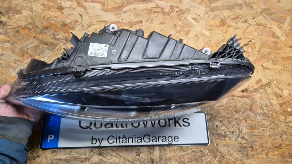 Otica Farol Esquerdo Fiat Doblo Cargo Combi Platform Cab 263 de 2010 a 2023 Ref. 521.094580 ORIGINAL