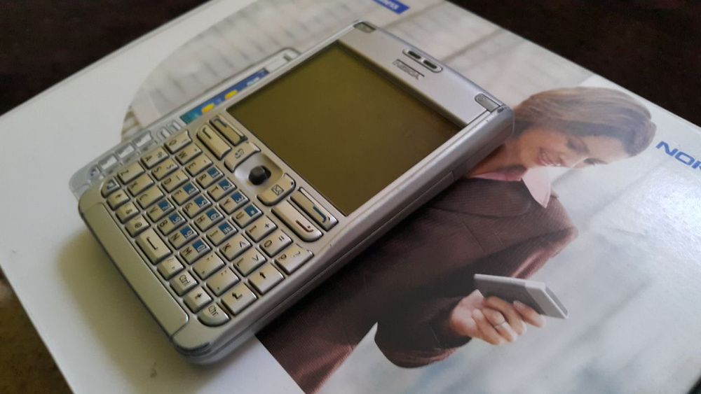 Nokia E61 ładny stan z pudełkiem