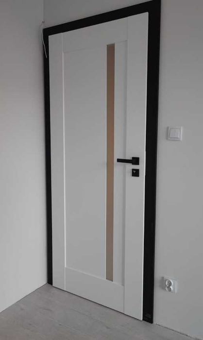 DRZWI WEWNĘTRZNE  KAMUFLAŻ maskownica zabudowa ościeżnicy z montażem