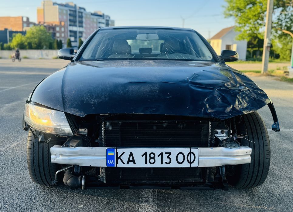 Продам Audi A4 2011 рік 2.0 Бензин Quattro після ДТП!