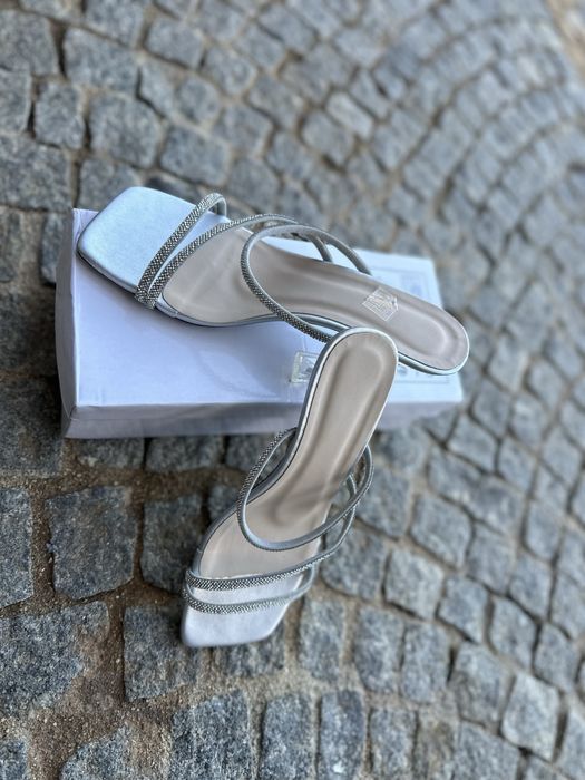Sapatos da Shein, preço negociável