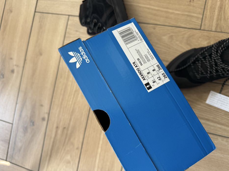 Nowe Wysokie Zamszowe Buty Męskie Adidas Akando Czarne Wiosenne 42