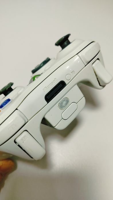 Do konsoli Xbox 360 pad joystick kontroler