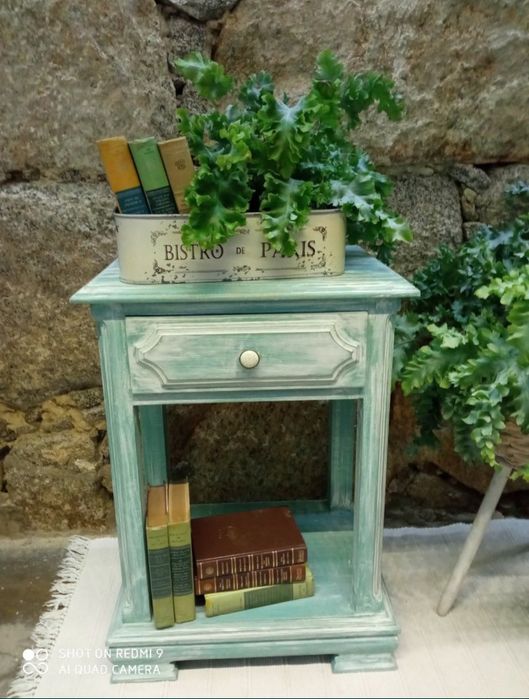 Mesa de noite o decorativa