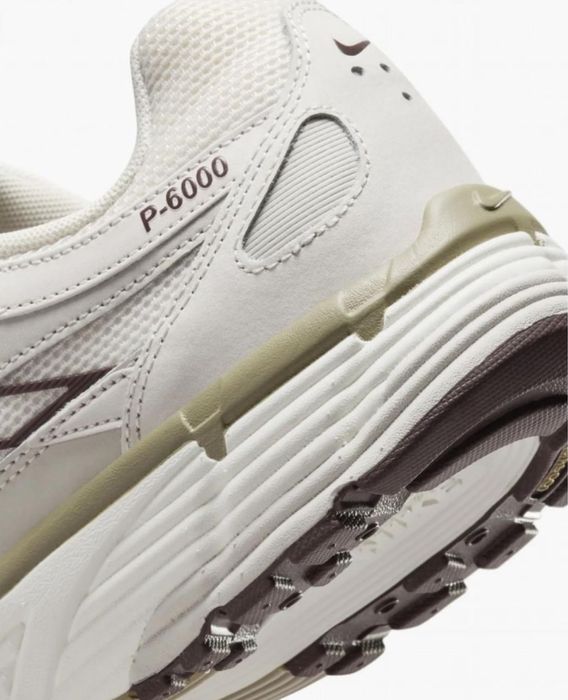 Кросівки Nike P-6000