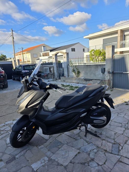 Vendo Honda Forza 125cc