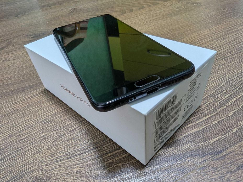 Оригінальний смартфон Huawei P20 Pro +бонуси!