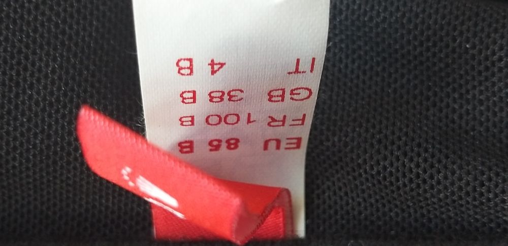 Gorset Triumph czarny 85 B