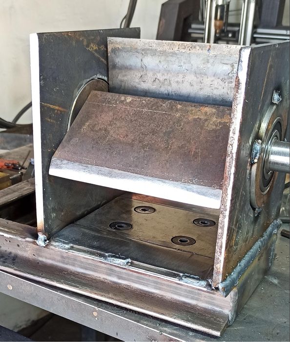 Подрібнювач гілок