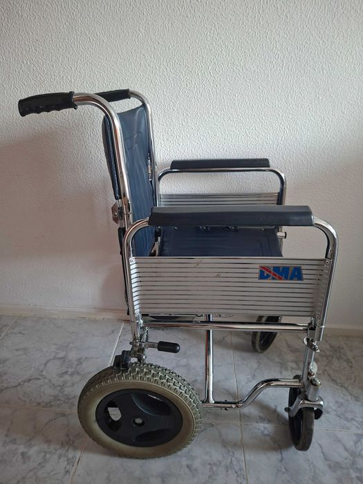 Cadeira de Rodas DMA