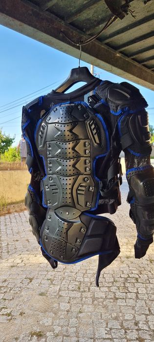 Material motocross e enduro.