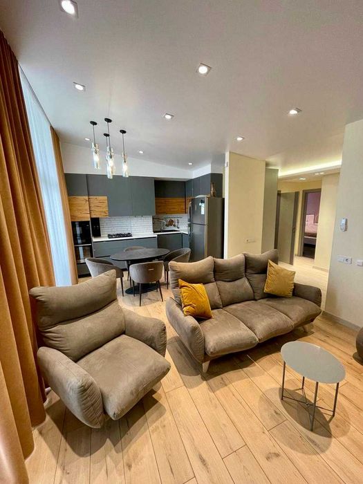 Продам пентхаус з РЕМОНТОМ. 3 кімнати. Газ. 2 ТЕРАСИ. ЖК На Прорізній