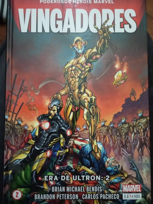 Livro - Poderosos heróis Marvel vingadores