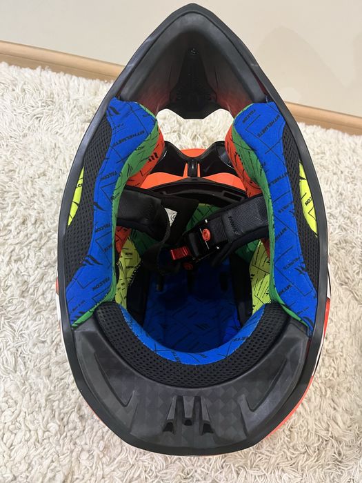 Шолом кросовий MT Falcom