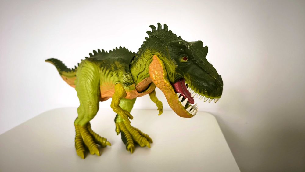 Zestaw zabawek dinozaurów