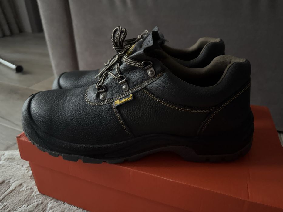 Робочі боти розмір 47