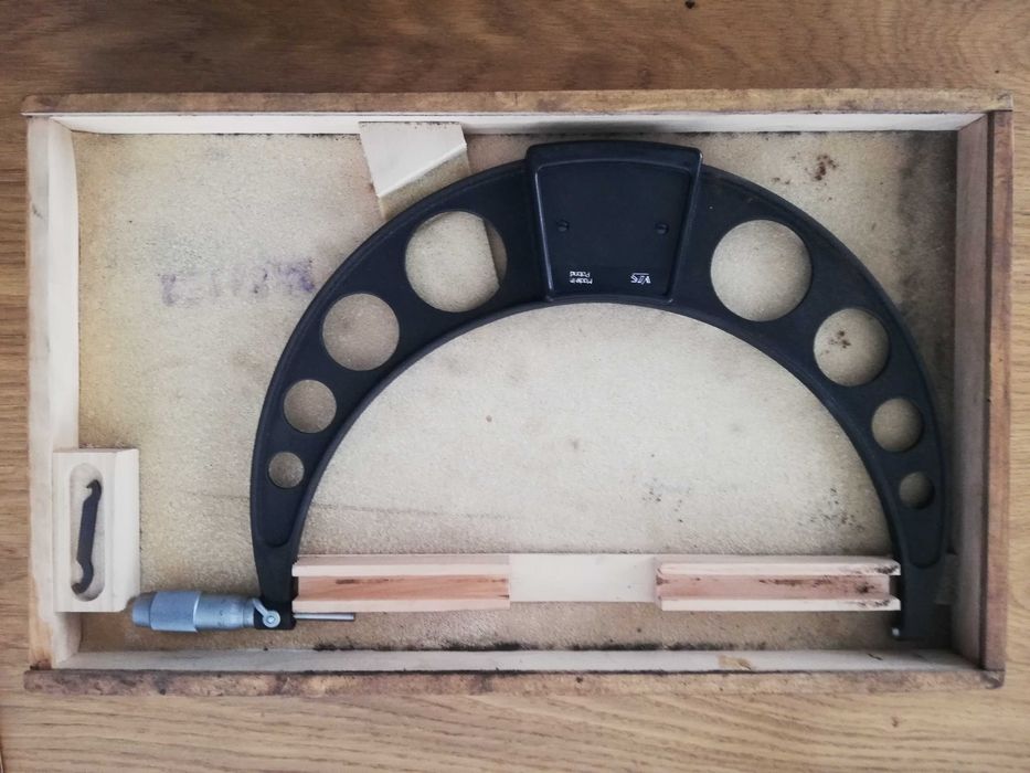 Mikrometr zewnętrzny 250-275 VIS